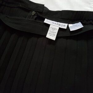 Black Pleated Skirt